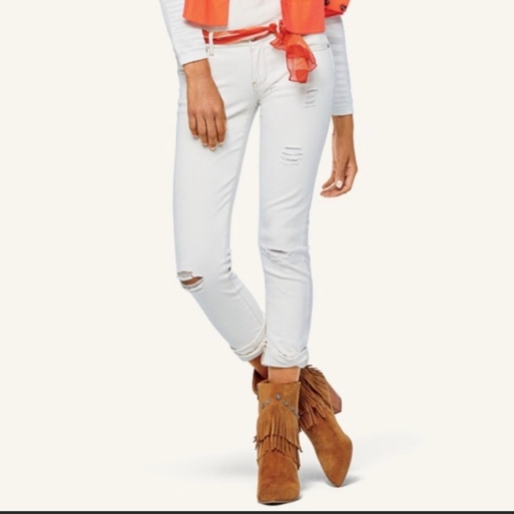 NWOT Cabi 5089 Off White Slim Boyfriend Jeans Sz 0